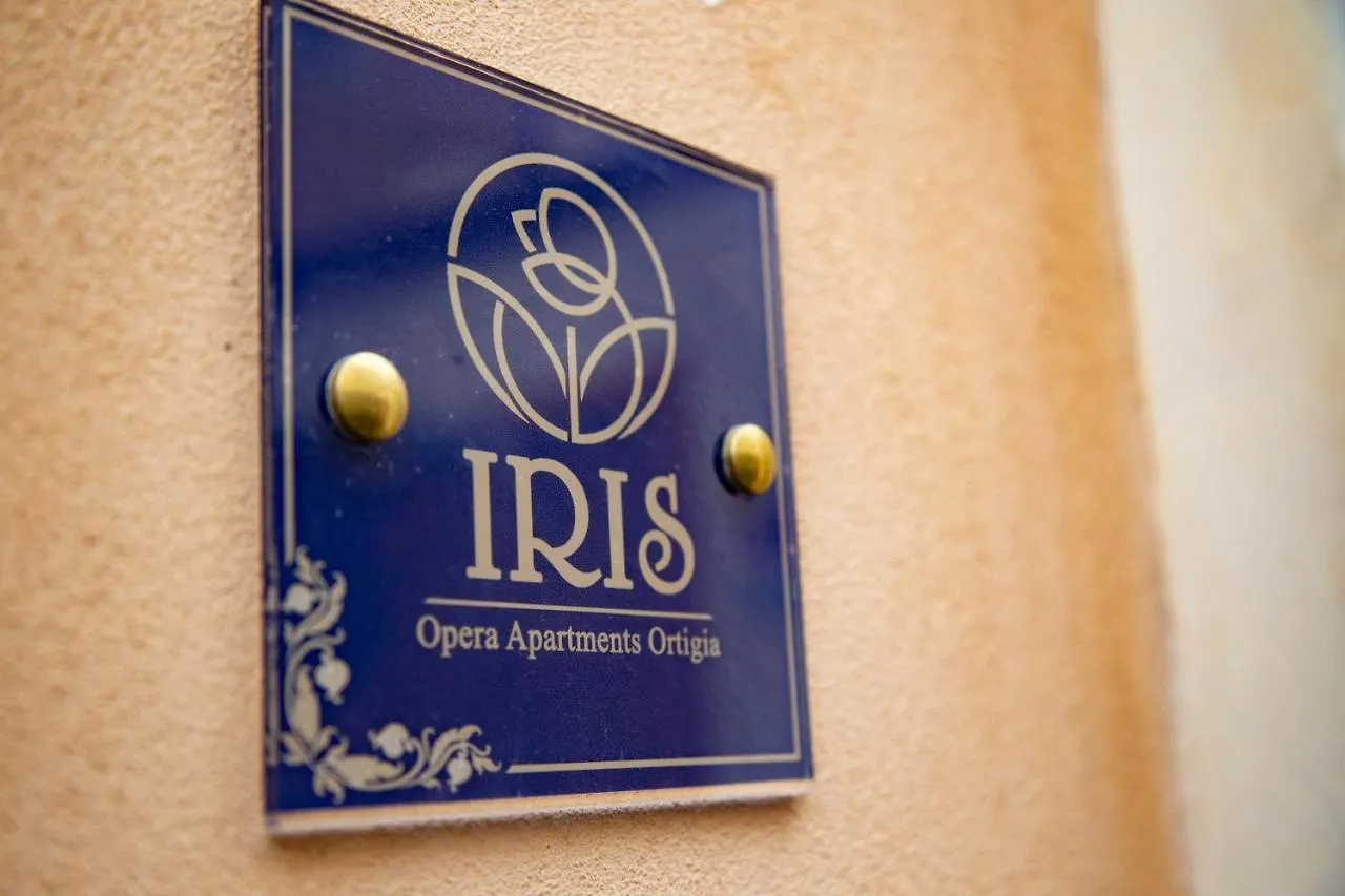 Iris Opera Ortigia Apartment Syracuse Italy