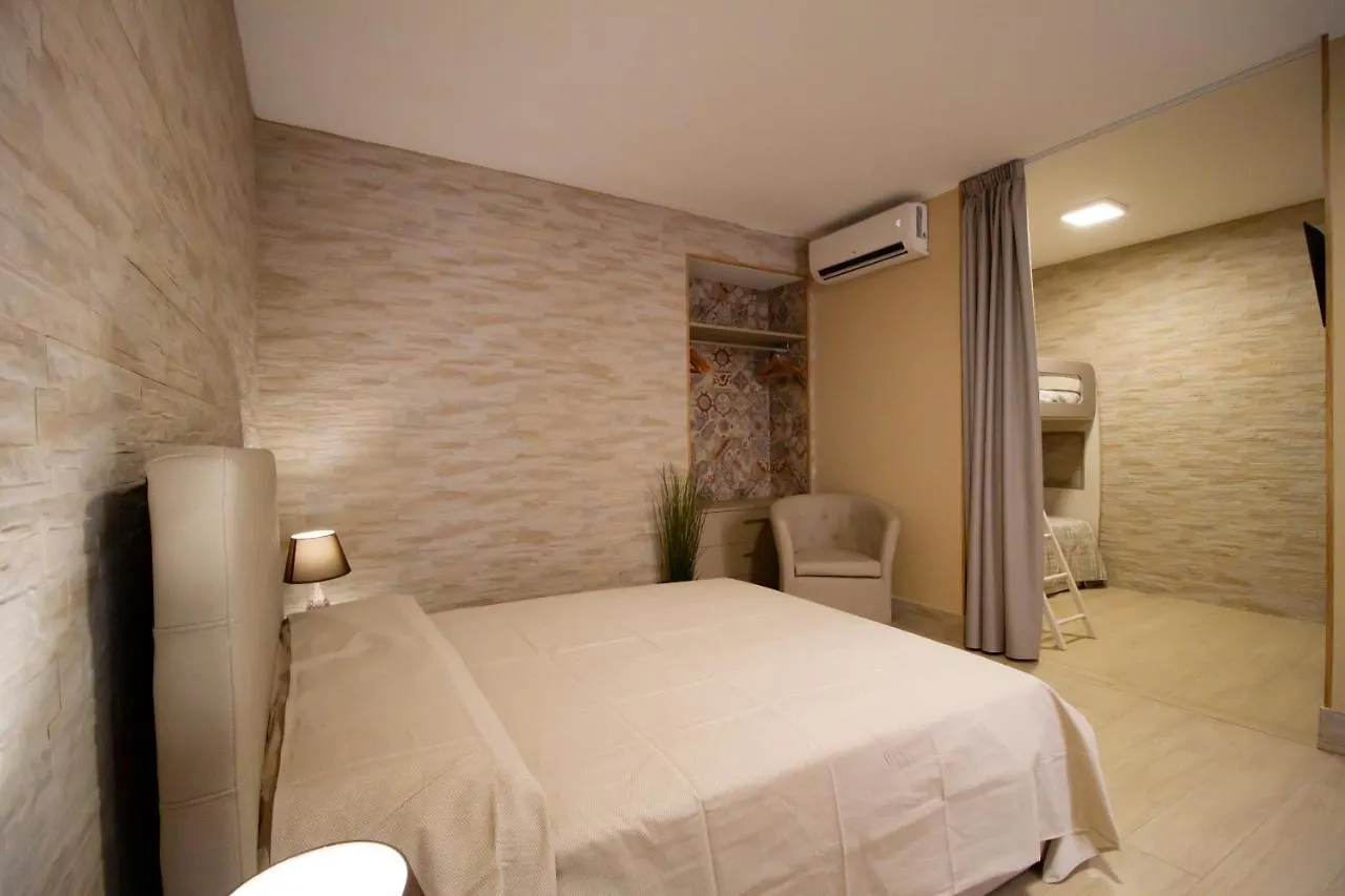 Iris Opera Ortigia Apartment Syracuse Italy